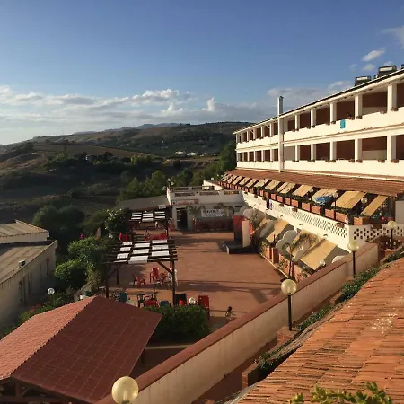 Romantic Flat, Sea View Costa Makauda Tatil Evi Sciacca